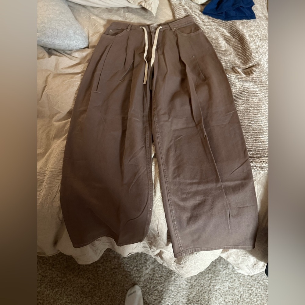 Woman's Brown cargo Pants